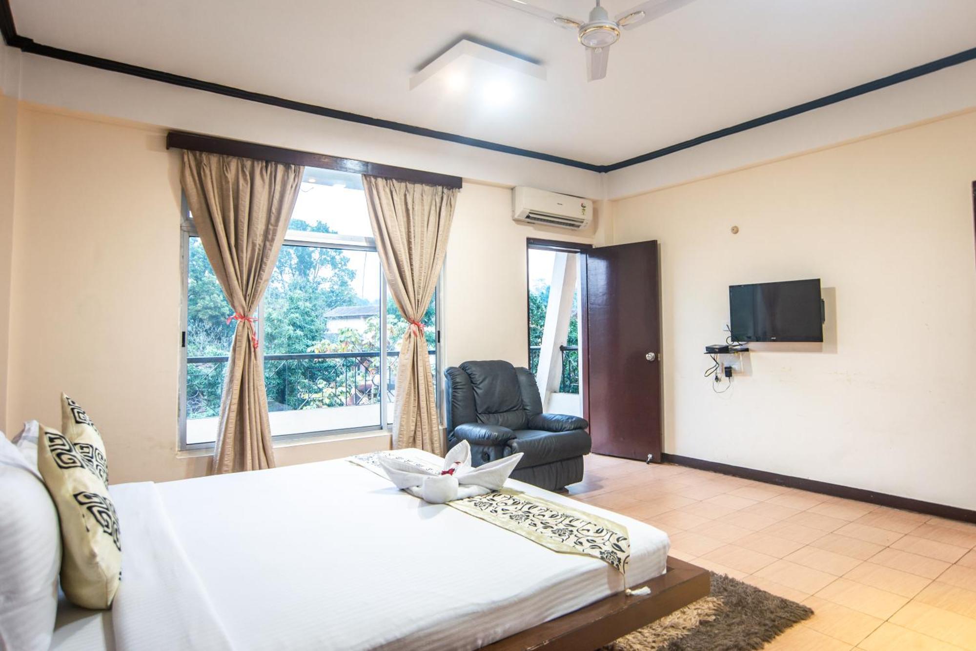 Polo Tura Hotel Ngoại thất bức ảnh
