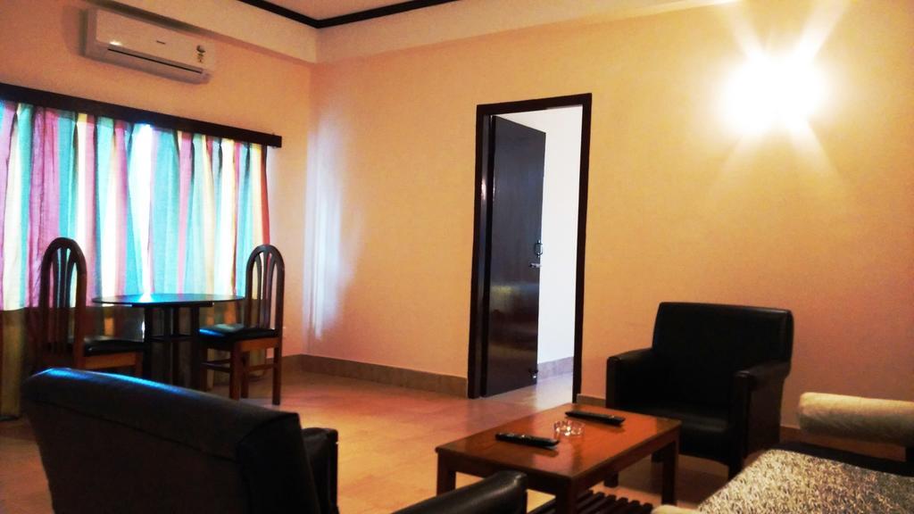 Polo Tura Hotel Phòng bức ảnh