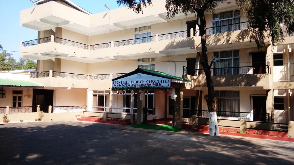 Polo Tura Hotel Ngoại thất bức ảnh